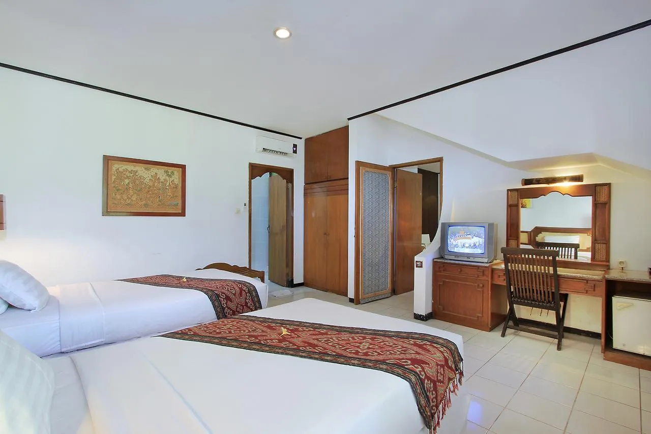 Hotel Puri Naga Beachfront Cottages Legian