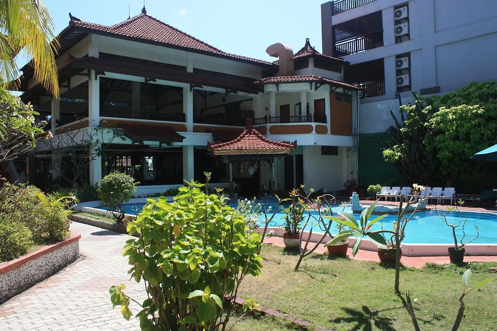 Puri Naga Beachfront Cottages Legian  3*, Legian (Bali)