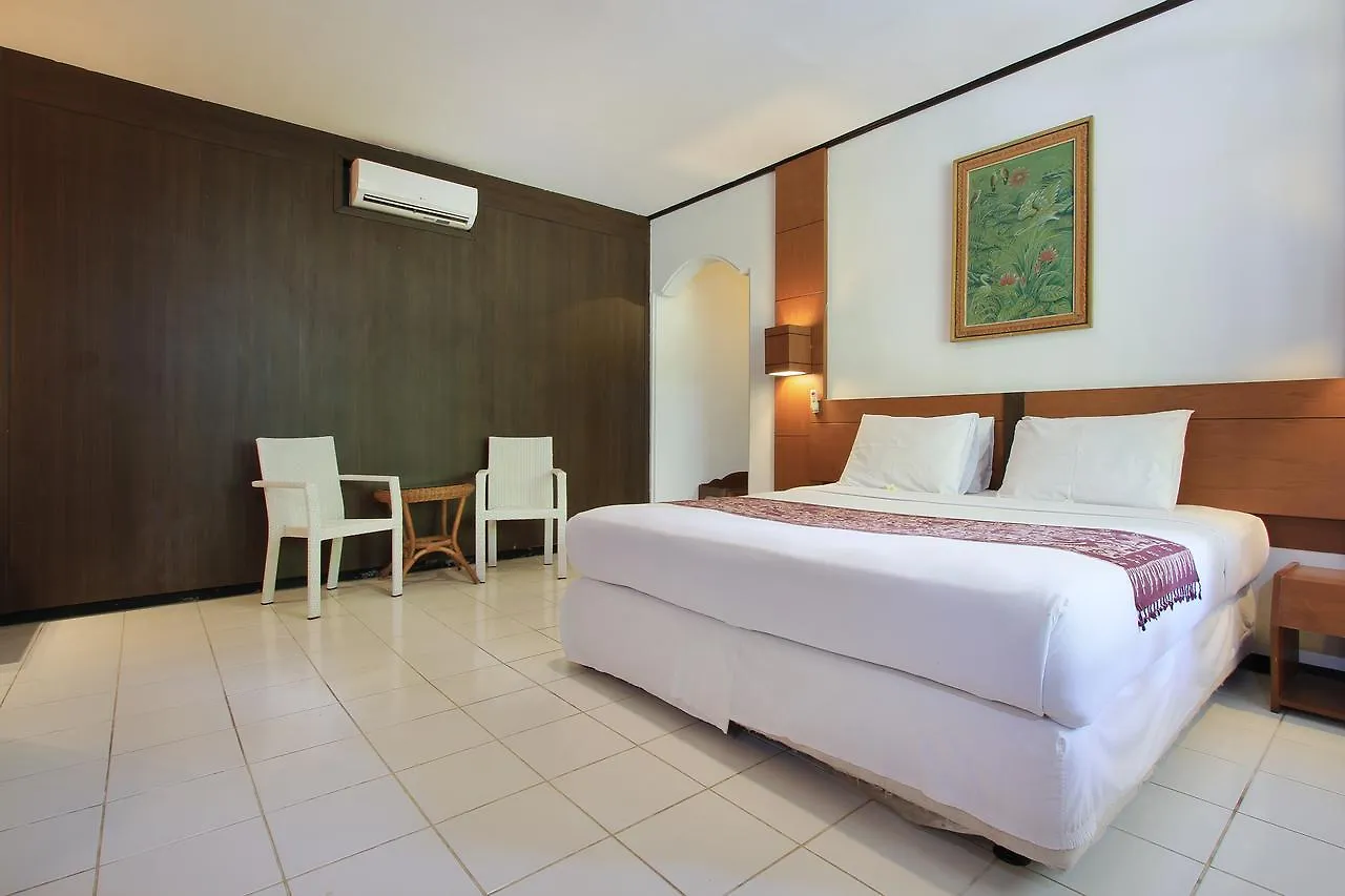 Puri Naga Beachfront Cottages Legian