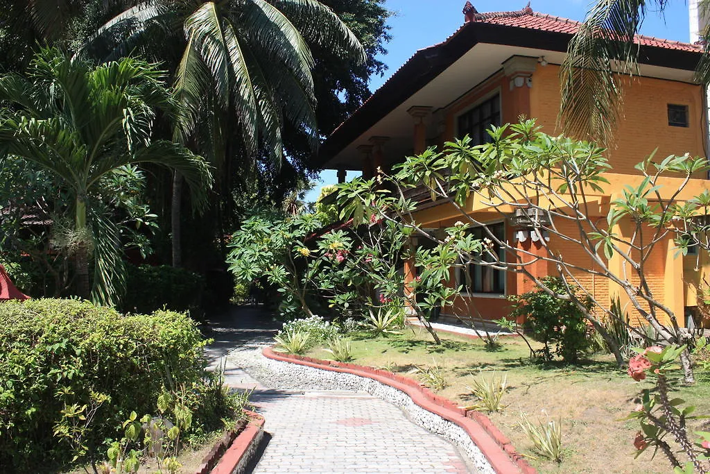 Puri Naga Beachfront Cottages Legian Indonézia